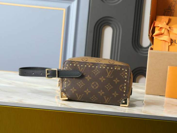 Picture of Louis Vuitton Handbags _SKUfw229777086fw